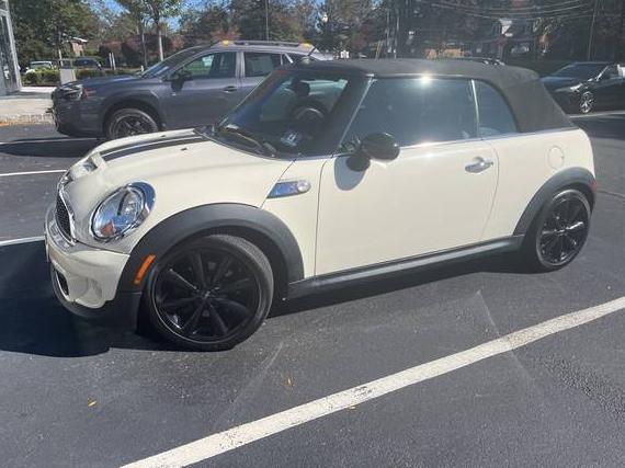 MINI COOPER CONVERTIBLE 2013 WMWZP3C55DT551022 image MINI COOPER CONVERTIBLE 2013 WMWZP3C55DT551022 image